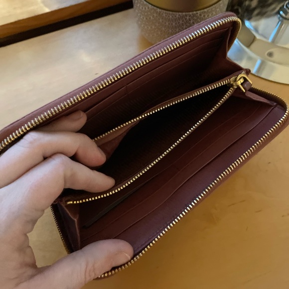 Prada Large Zip Wallet in pink Saffiano leather; EUC - Picture 9 of 16